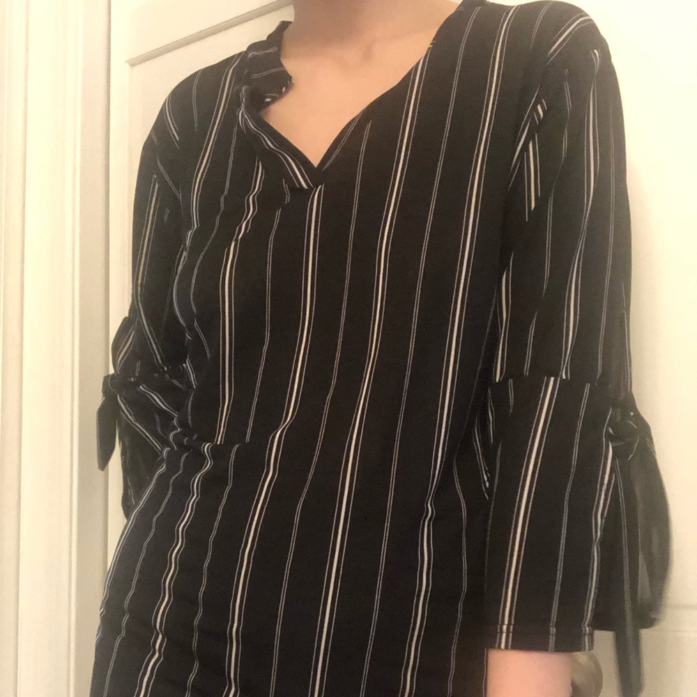 Lildy’s Striped Split Sleeve Tunic Size L-XL